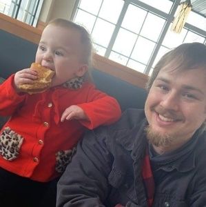 Meet your Posher, Christian